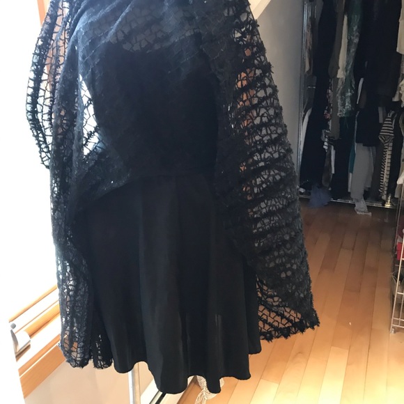 Designer Little black dress by Milly knee length with lace overlay - Picture 6 of 8